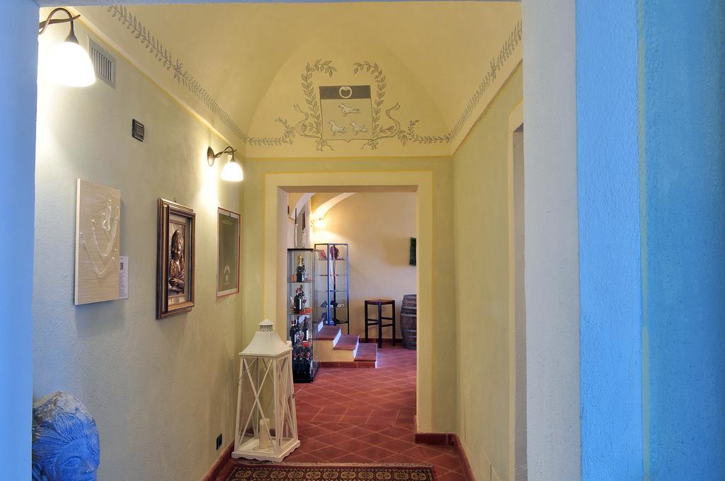La Foresteria Del Castello - Wellness Hotel In Dimora Storica CastellʼAlfero 外观 照片