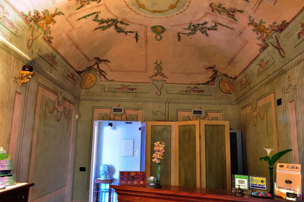 La Foresteria Del Castello - Wellness Hotel In Dimora Storica CastellʼAlfero 外观 照片